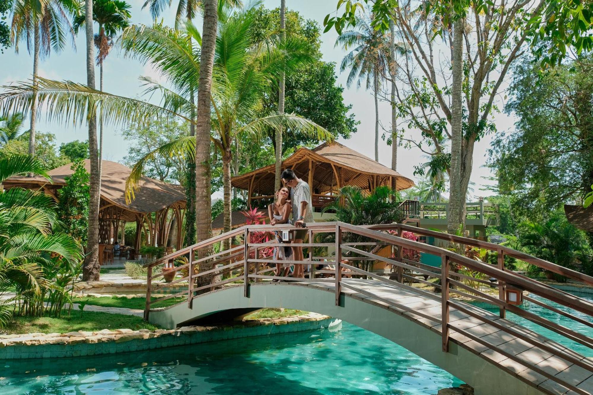 Tropik Resort Lombok Селонг-Беланак Экстерьер фото